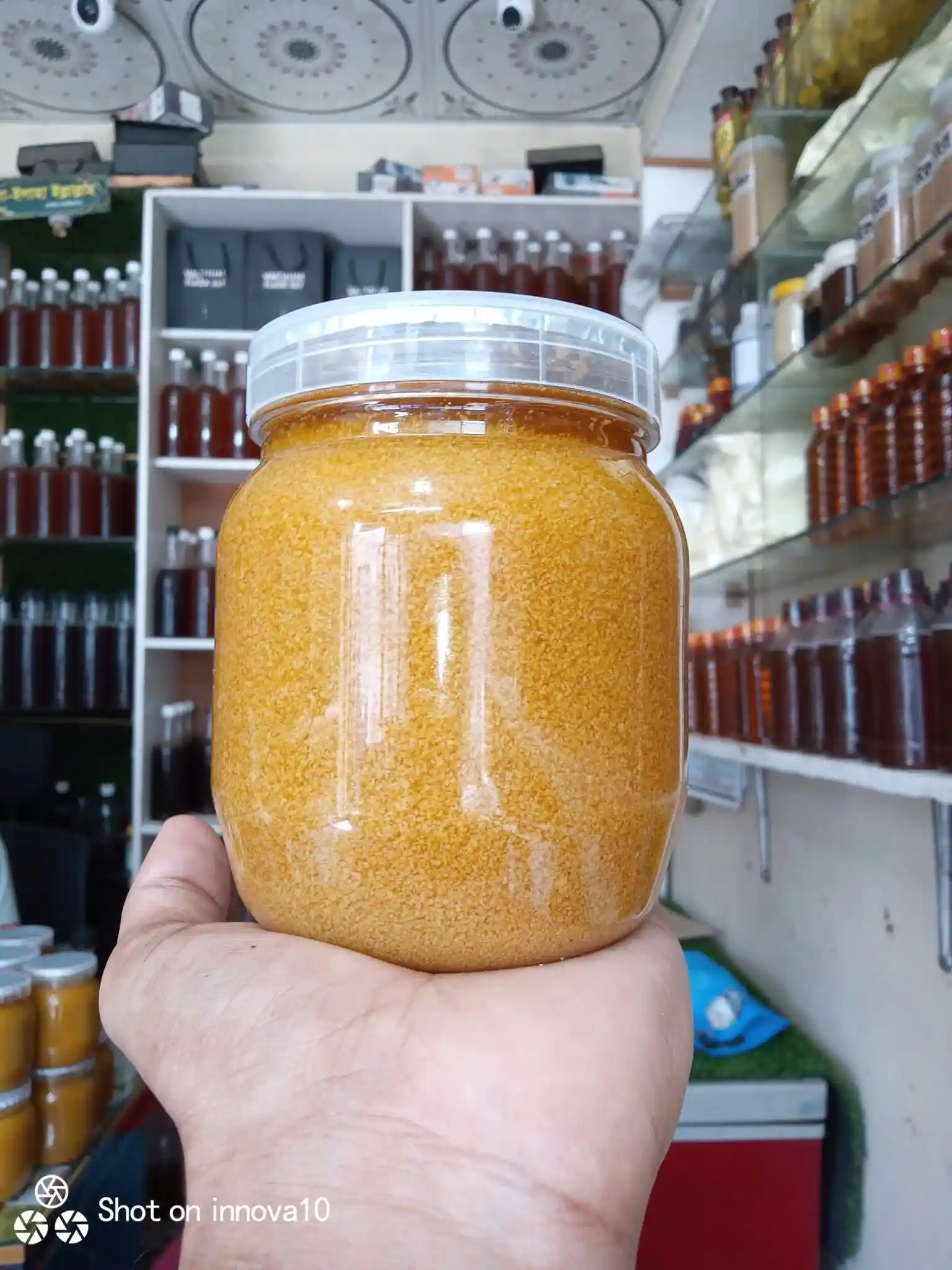 খাঁটি দানাদার গরুর দুধের ঘি – 500gm | Pure Desi Cow Ghee