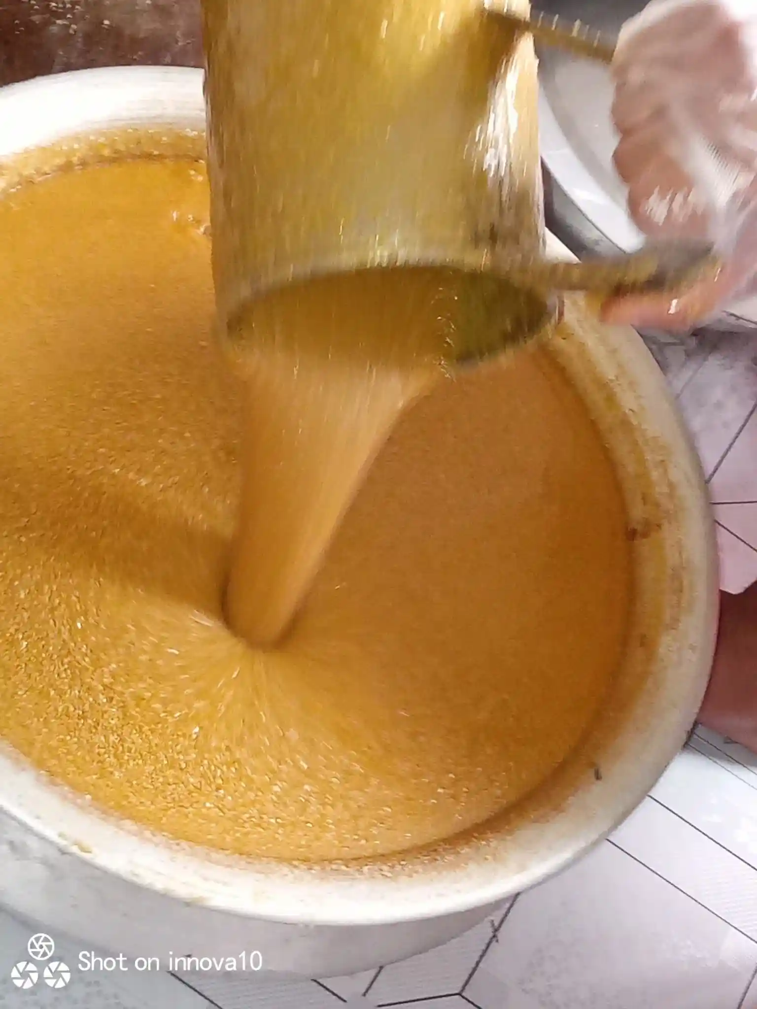 খাঁটি দানাদার গরুর দুধের ঘি – 500gm | Pure Desi Cow Ghee